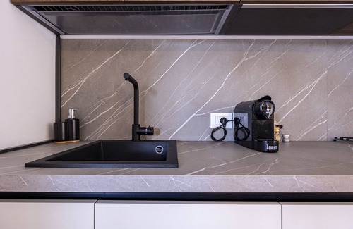 Capo d'Orlando Apartment | Apartment 'La Brisa Apartments - Ponente' with Private Terrace, Wi-Fi and Air Conditioning