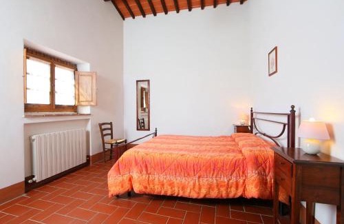 Neri Apartment | Apartment La Colomba n-4 by Interhome