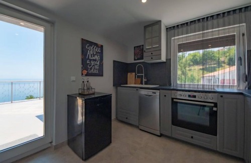 Tulisevica Apartment | Apartment La Mer by Interhome