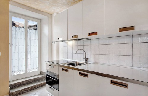 Baselga di Pine Apartment | Apartment 'Lago di Serraia' with Mountain View, Balcony & Wi-Fi