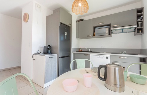 Puget-sur-Argens Apartment | Apartment 'Le Cottage Paisible' with Private Garden and Wi-Fi