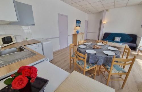 La Richardais Apartment | Apartment Le Petit Robinson-5 by Interhome