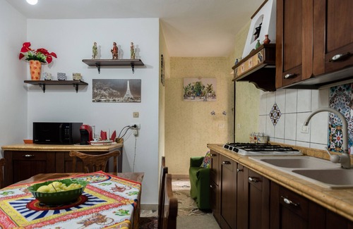 Siculiana Apartment | Apartment 'Le Rondini' with Wi-Fi and A/C