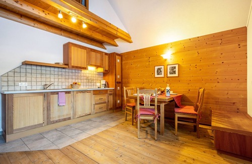 San Vito Apartment | Apartment 'Lechnerhof 4' with Mountain View, Shared Garden and Wi-Fi