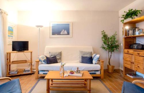 Carnac Apartment | Apartment Les Galiotes-2 by Interhome