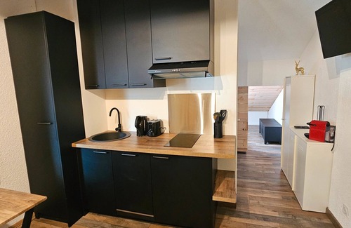 Isola Apartment | Apartment 'Les Pins Cembro' with Mountain View and Wi-Fi