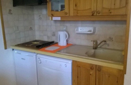 Pyrenees 2000 Apartment | Apartment located on the slopes next to a kindergarten