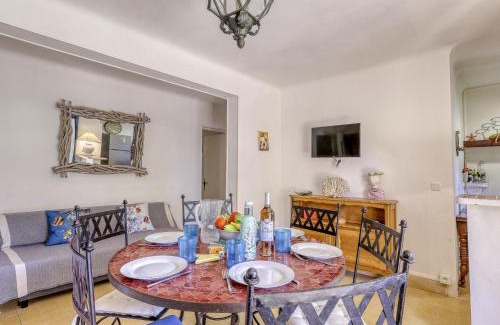 Les Lecques Apartment | Apartment Lou Jas by Interhome