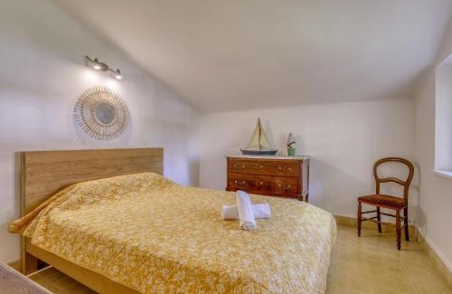 Les Lecques Apartment | Apartment Lou Jas by Interhome