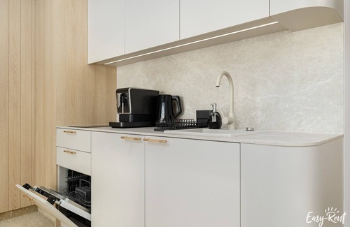 Lukecin Apartment | Apartment Lukecin Near Beach and Pool