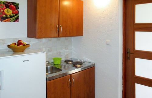 Vinjerac Apartment | Apartment Lukeni by Interhome