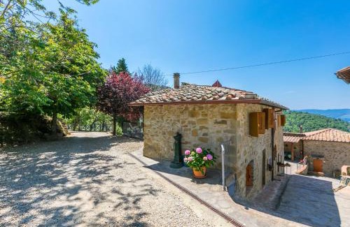 Bivio Pozzo Apartment | Apartment Madonna by Interhome