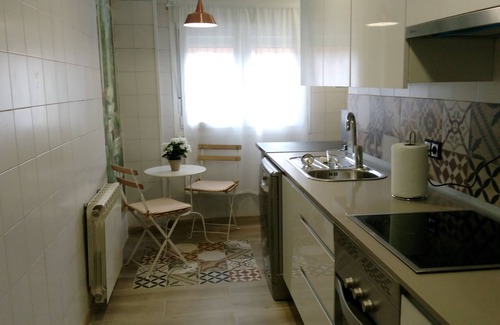Media Legua Apartment | Apartment Madrid Retiro M30.