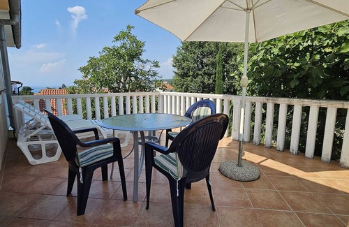 Malinska-Dubasnica Apartment | Apartment Magdica close to Beach