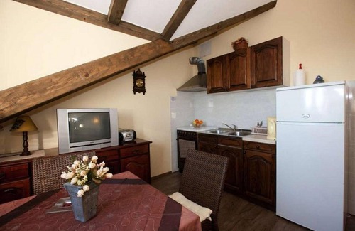 Gornji Kono Apartment | Apartment Magic - One Bedroom Apartment with Sea View