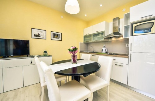 Dinjiska Apartment | Apartment Marija-1 by Interhome