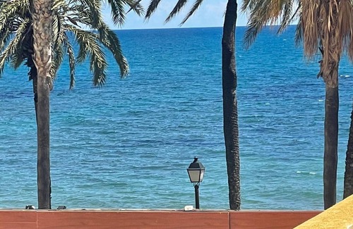 Marina d'Or Apartment | Apartment 'Marinador Josmar' with Sea View, Shared Pool and Air Conditioning