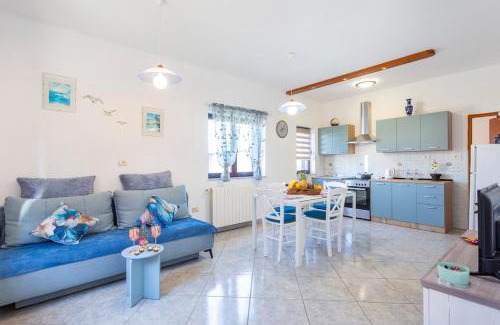 Prodol Apartment | Apartment Mattinna