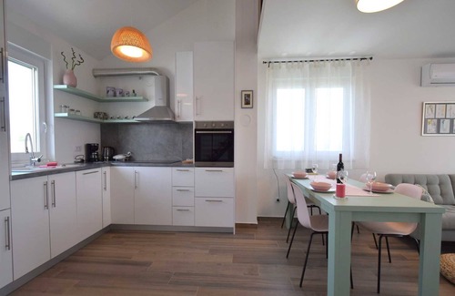 Cizici Apartment | Apartment Medna A5 with gallery