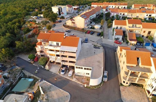 Municipality of Omisalj Apartment | Apartment Michael 3 room apartment with balcony and indescribable sea view