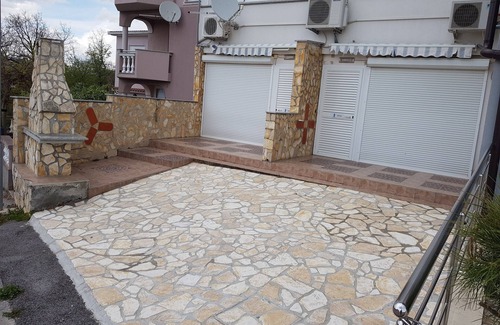 Municipality of Omisalj Apartment | Apartment Misel With Bedrooms With Terrace and sea View