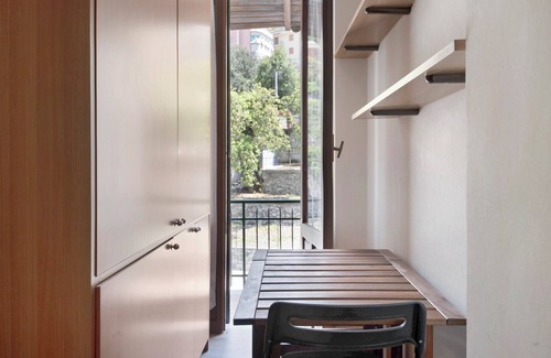 Moneglia Apartment | Apartment Monolocale Moneglia 35 close to the Beach with Shared Pool & Wi-Fi