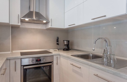 Montovjerna Apartment | Apartment NAVIGATIO with parking in Dubrovnik