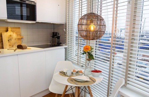Monnickendam Apartment | Apartment near Amsterdam Luxe Hafenzimmer quiet location "Apartments-Waterland"