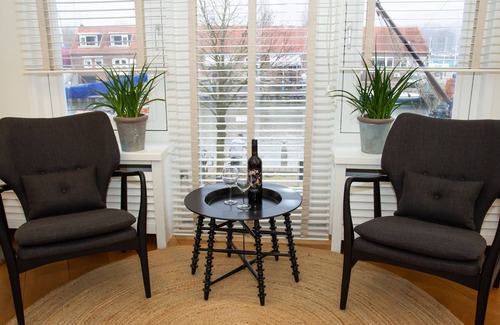 Monnickendam Apartment | Apartment near Amsterdam Luxe Hafenzimmer quiet location "Apartments-Waterland"