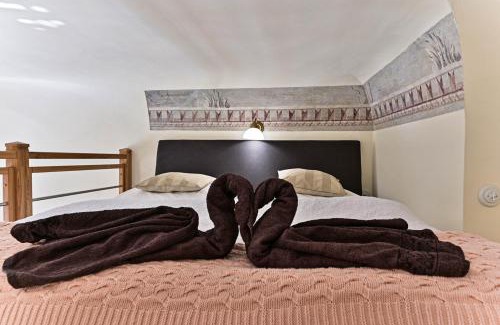 Mala Strana Apartment | Apartment Nebovidy II - Air Conditioning - Historic City Center