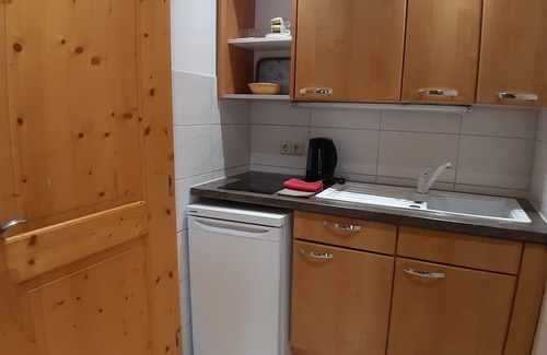 Bad Feilnbach Apartment | Apartment Nelke 1st floor, 45 sqm, 1st sep. Bedroom, balcony