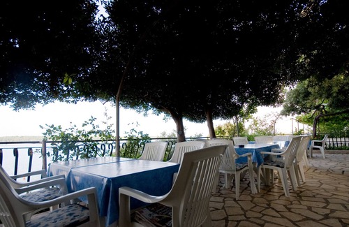 Rab Apartment | Apartment on the seafront of the island of Rab with private beach