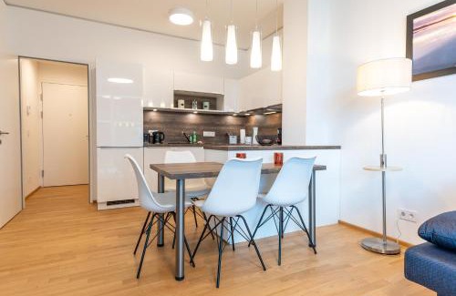 Erdberg Apartment | Apartment over the roofs of Vienna