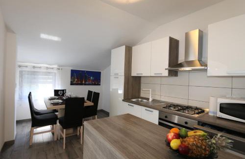 Polje Apartment | Apartment Petra