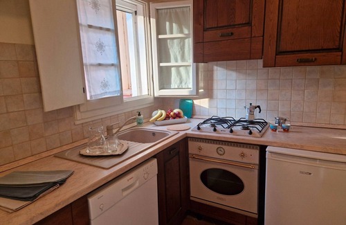 Riparbella Apartment | Apartment 'Piccolo Paradiso - Olivo' with Shared Pool, Wi-Fi and Air Conditioning