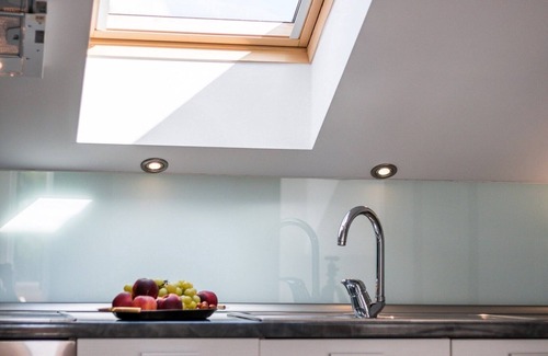 Cunski Apartment | Apartment Pineta 3, offers you comfort for your ideal vacation, located in Artatore.