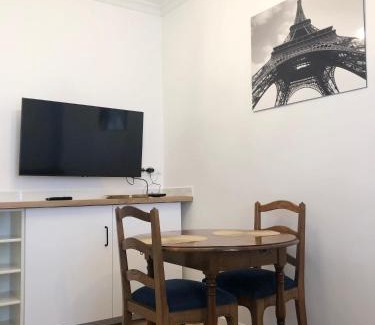 Saint-Louis Apartment | Apartment quartier St Louis - 10 mins walking Château Versailles