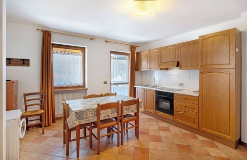 Caviola Apartment | Apartment 'Residence Malibu Appartamento 5' with Mountain View and Wi-Fi