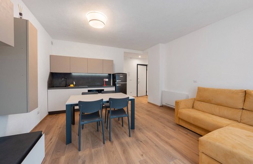 Moconesi Apartment | Apartment 'Robin' with Shared Garden, Wi-Fi and Air Conditioning