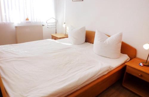 Schonach im Schwarzwald Apartment | Apartment Schwarzwaldblick-11 by Interhome