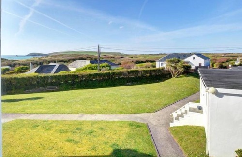 Constantine Bay Apartment | Apartment Sandhills in Wadebridge - Padstow - 4 persons, 2 bedrooms