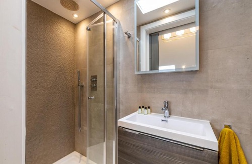Golders Green Apartment | Apartment - Sleeps 4 & Free Parking