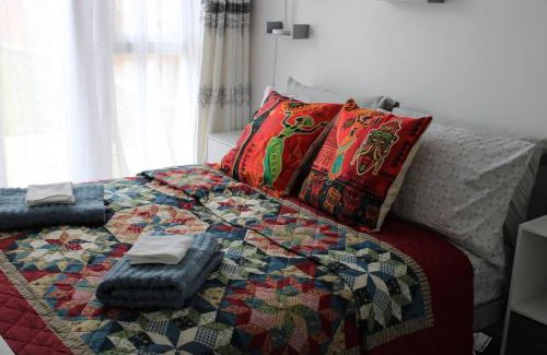 Chadwell Apartment | Apartment - Sleeps 4 - Garden - Parking