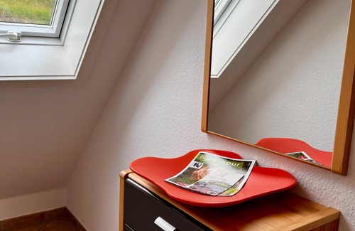 Kirnbach Apartment | Apartment 'Sonneneck' with Mountain View, Shared Pool and Wi-Fi