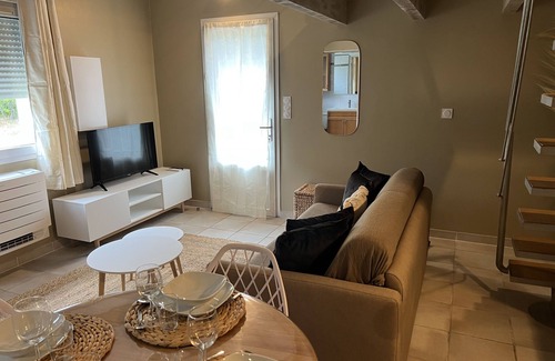 Corte Apartment | Apartment-Standard-Ensuite with Shower-Balcony