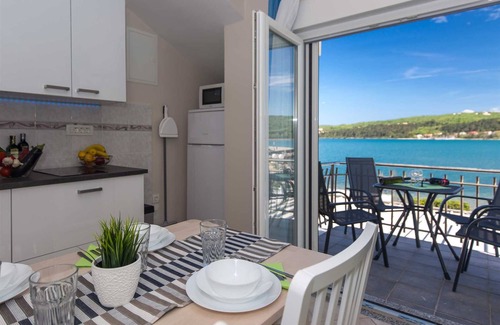 Cizici Apartment | Apartment Tamaris A with Seaview