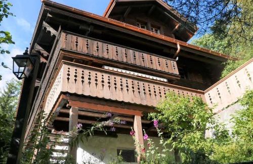 Zweisimmen Nr Gstaad Apartment | Apartment Tree-Tops- Chalet by Interhome