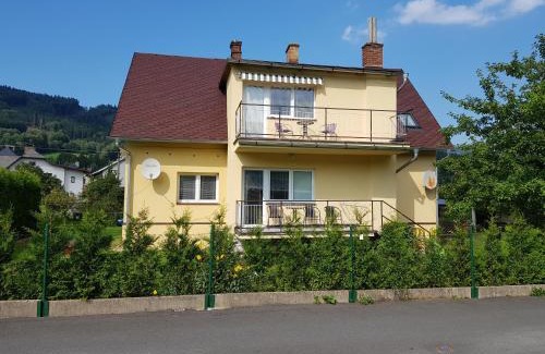 Lipova-Lazne Apartment | Apartment Věra