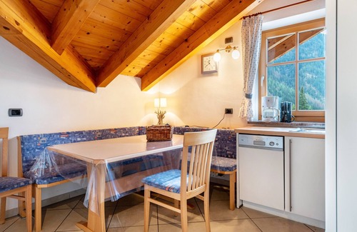 Campitello di Fassa Apartment | Apartment 'Vajolet' with Mountain View and Balcony