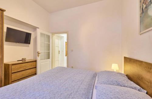 Janske Lazne Apartment | Apartment Villa Belvedere-3 by Interhome